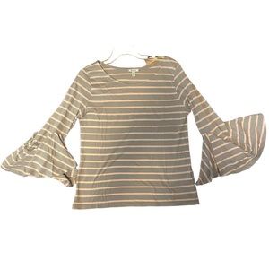 Ruffled sleeves striped shirt
